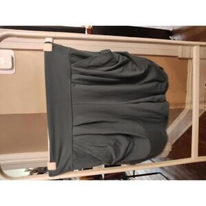 Conceded - Shorts Womens L/XL Lightweight greenish